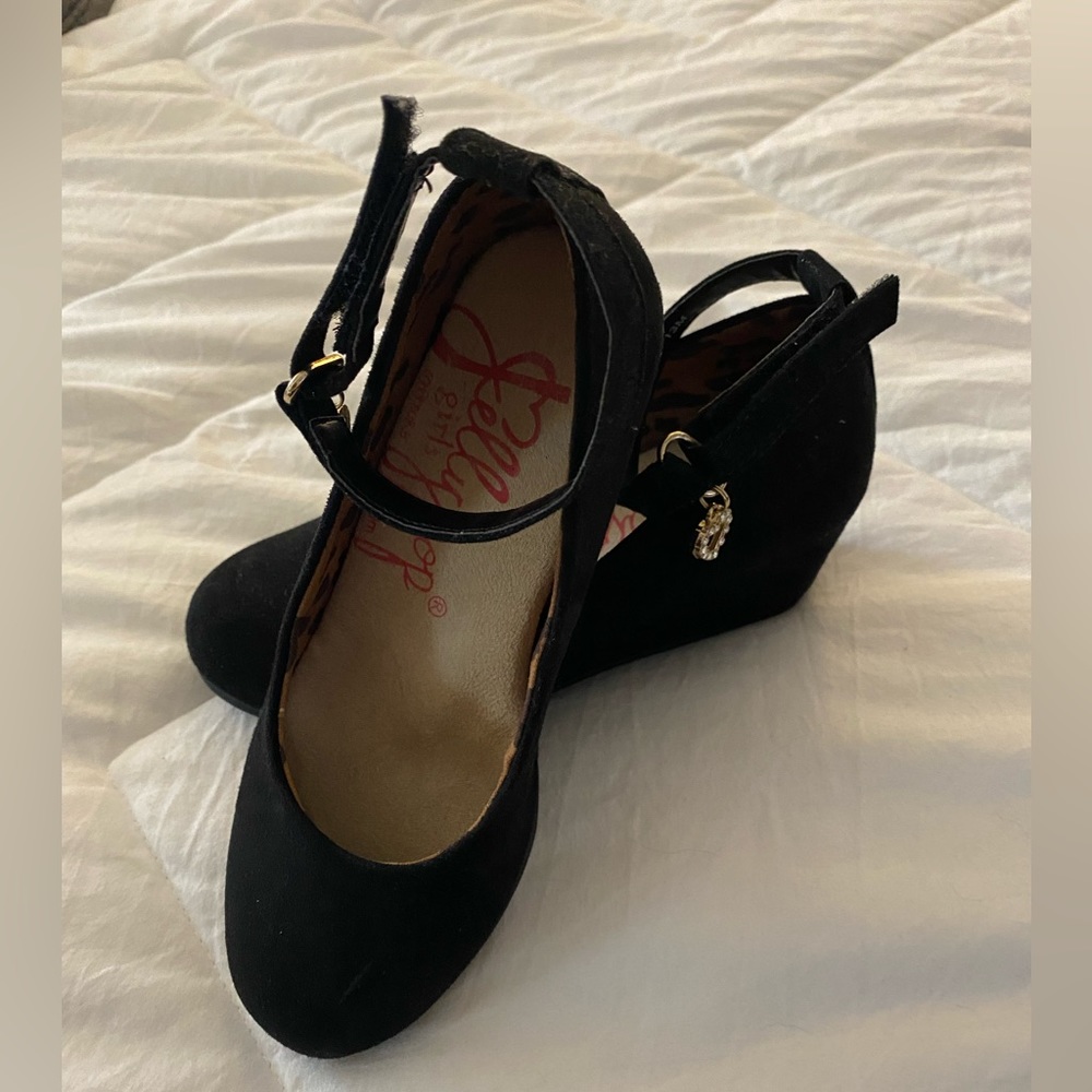 Girls wedges